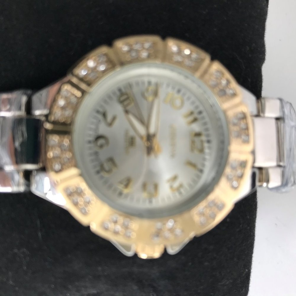 Geneva Women's Watch - Picture 2 of 6